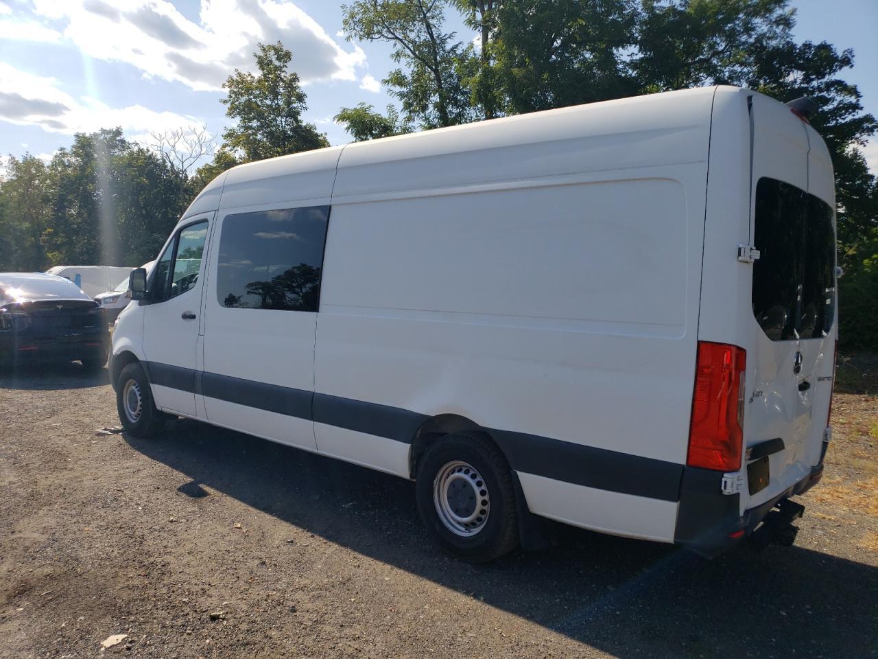 2019 Mercedes-Benz Sprinter 2500/3500 - Image 2