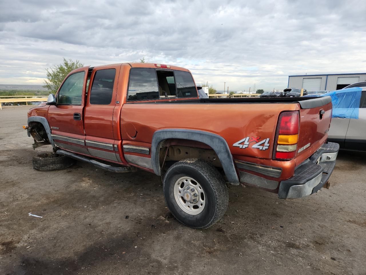 2001 Chevrolet Silverado K2500 Heavy Duty - Фото 2