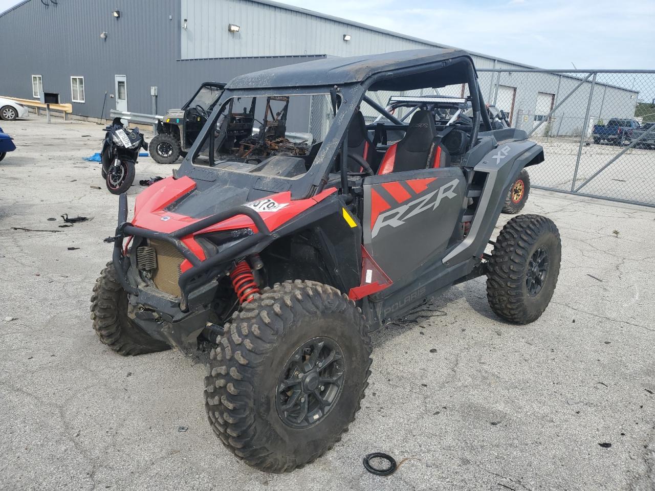 2024 Polaris Rzr Xp 1000 Ultimate - Фото 2