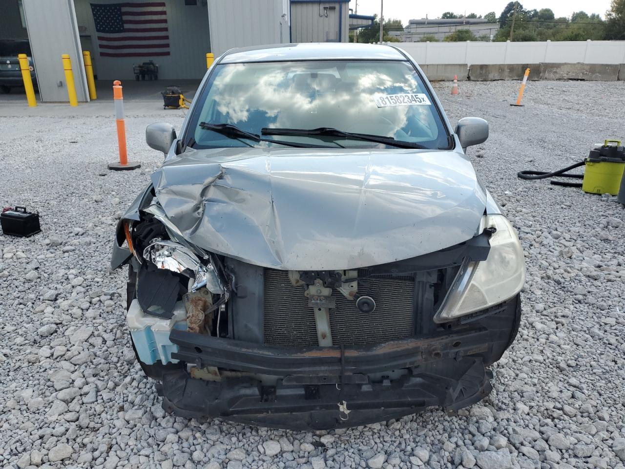 2009 Nissan Versa S - Image 5