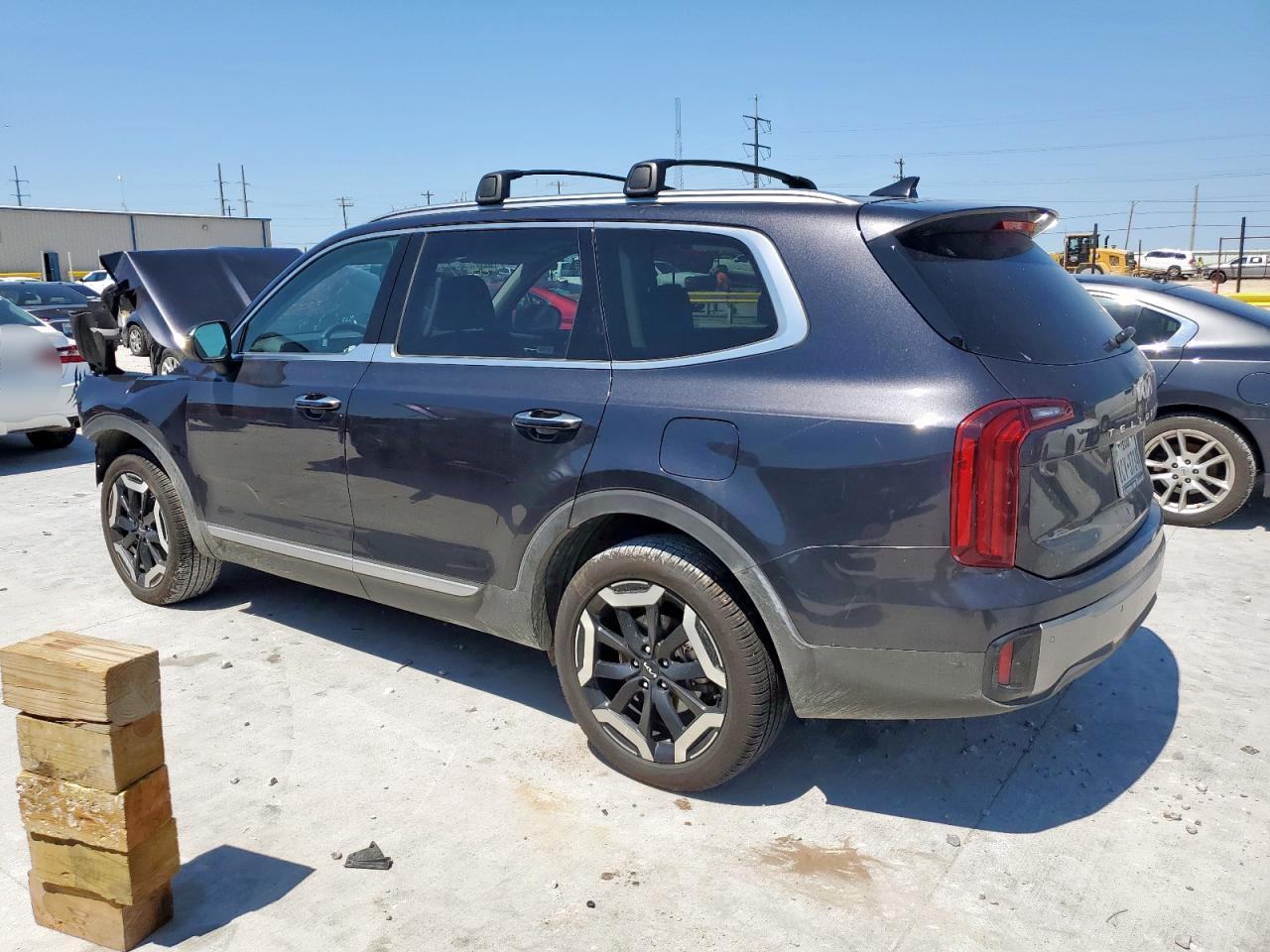 2025 Kia Telluride S - Фото 2