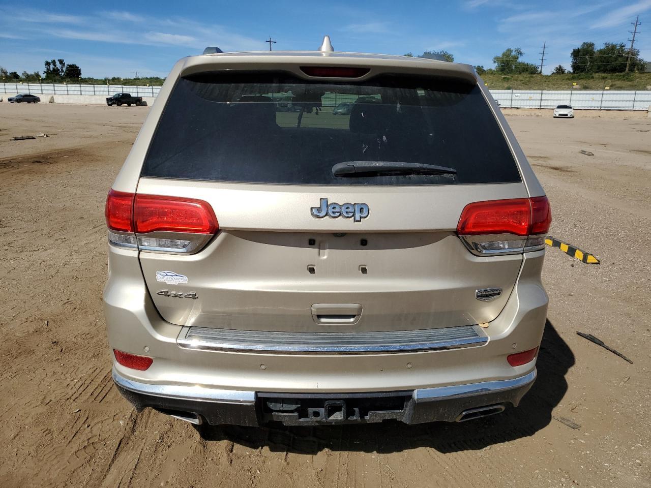 2014 Jeep Grand Cherokee Summit - Image 6
