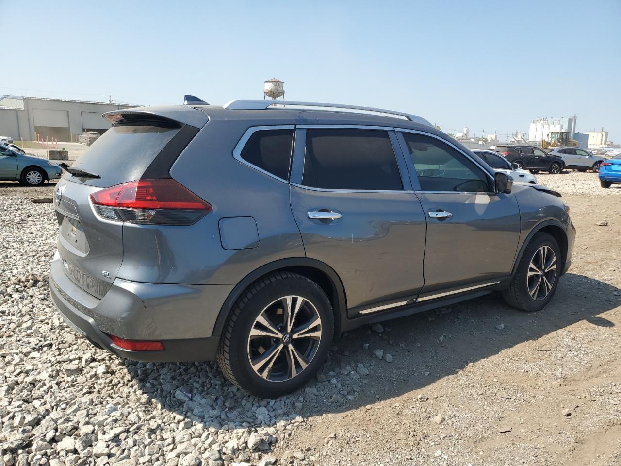 2018 Nissan Rogue S - Фото 3