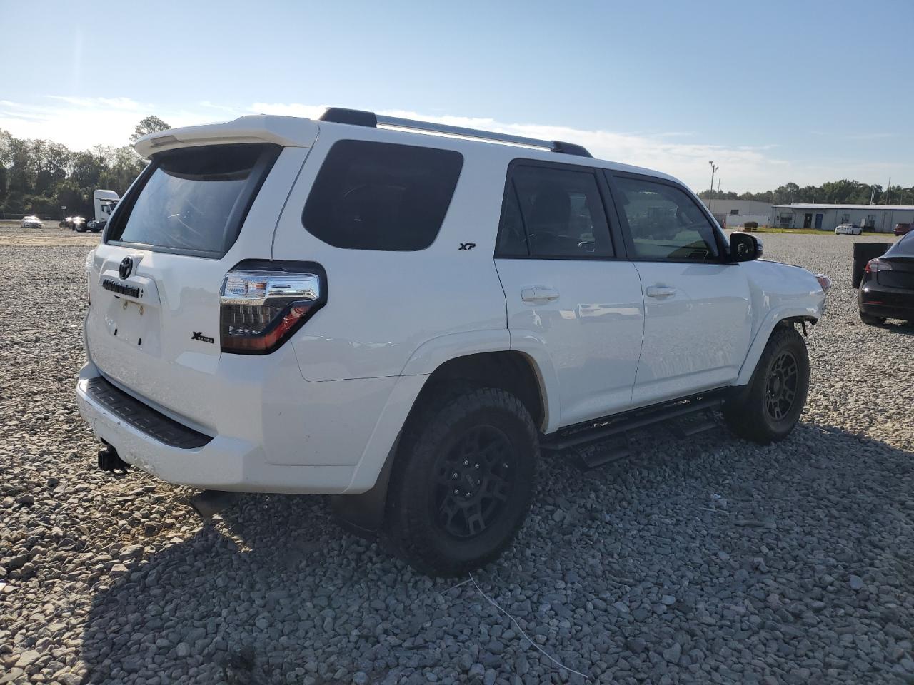 2023 Toyota 4Runner Sr5 - Фото 3
