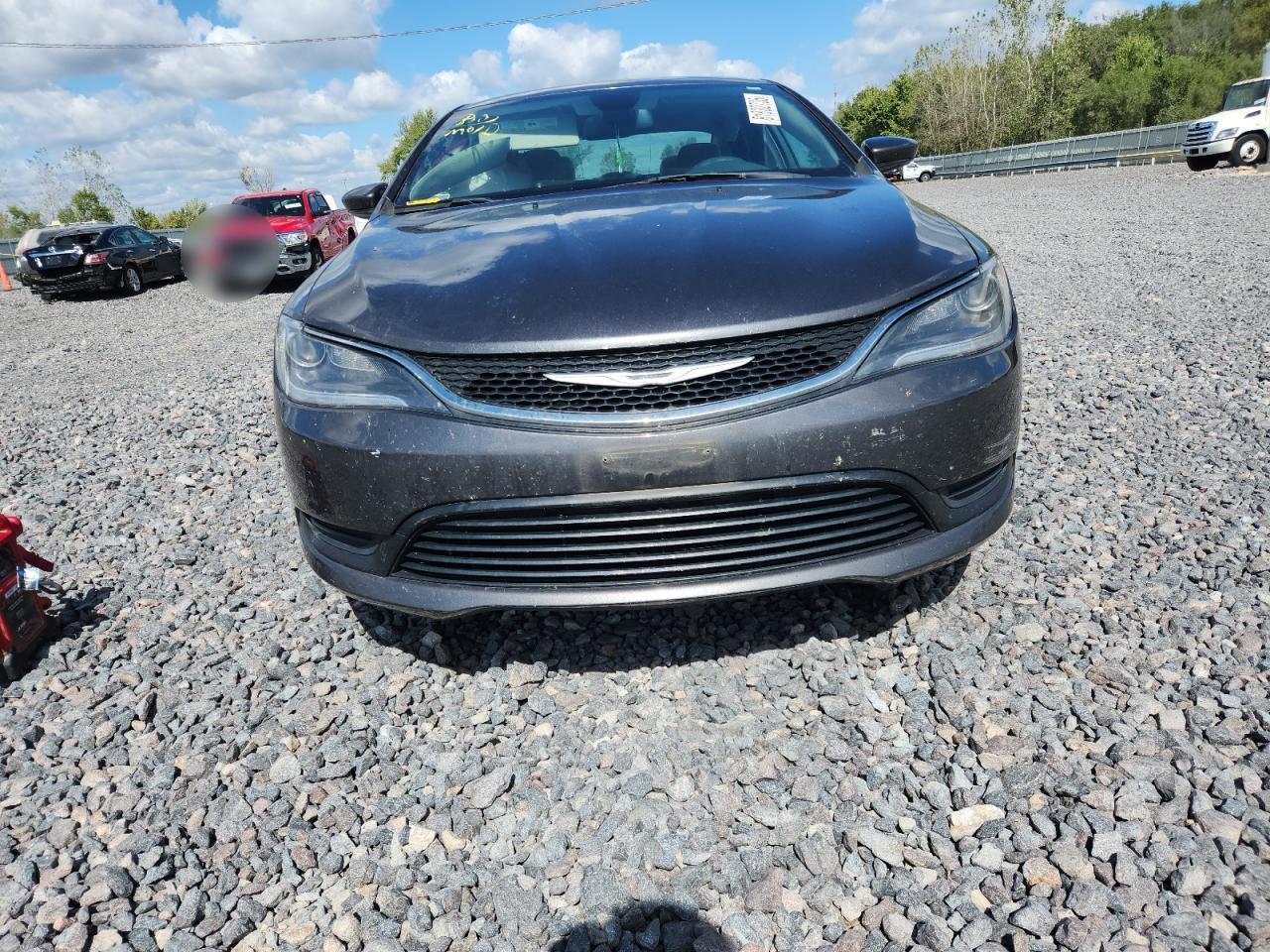 2016 Chrysler 200 Lx - Image 5