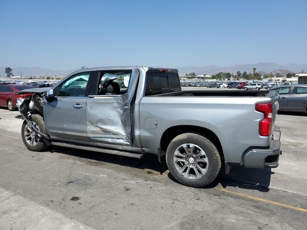 2024 Chevrolet Silverado K1500 High Country - Фото 2