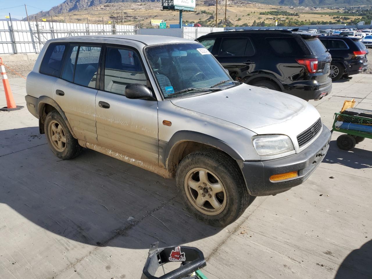 1997 Toyota Rav4 - Image 4