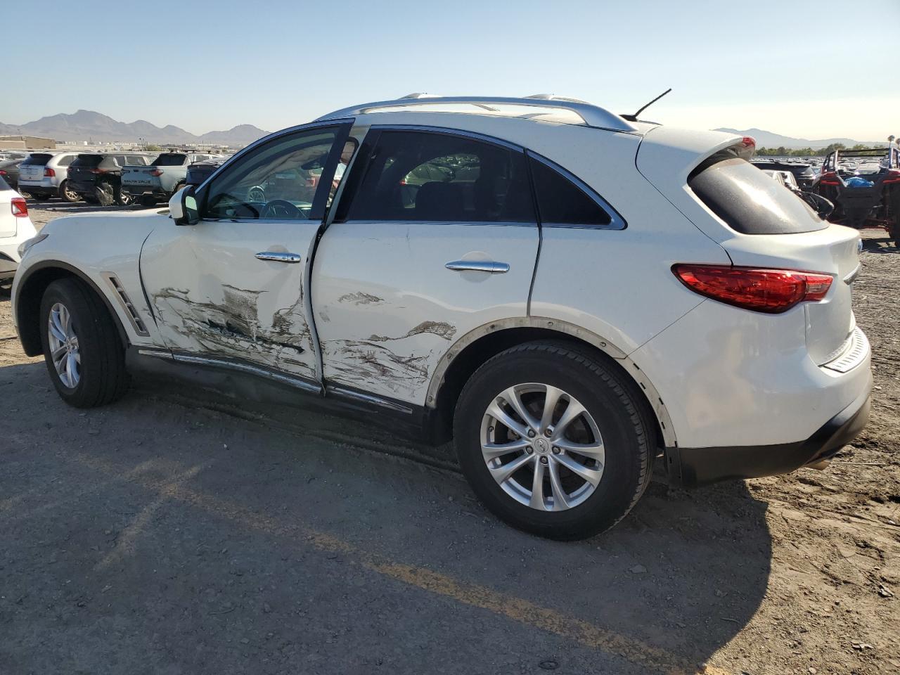 2011 Infiniti Fx35 - Фото 2