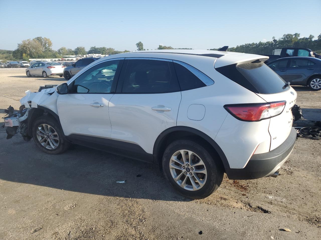 2021 Ford Escape Se - Фото 2