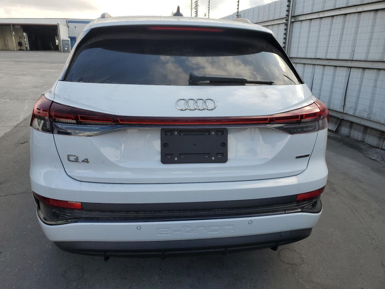 2024 Audi Q4 E-Tron Premium - Image 6