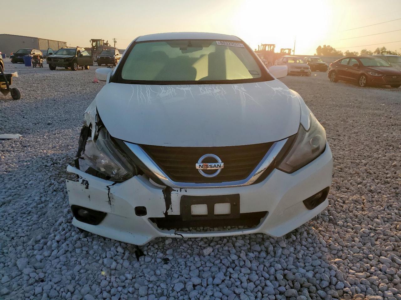 2018 Nissan Altima 2.5 - Image 5
