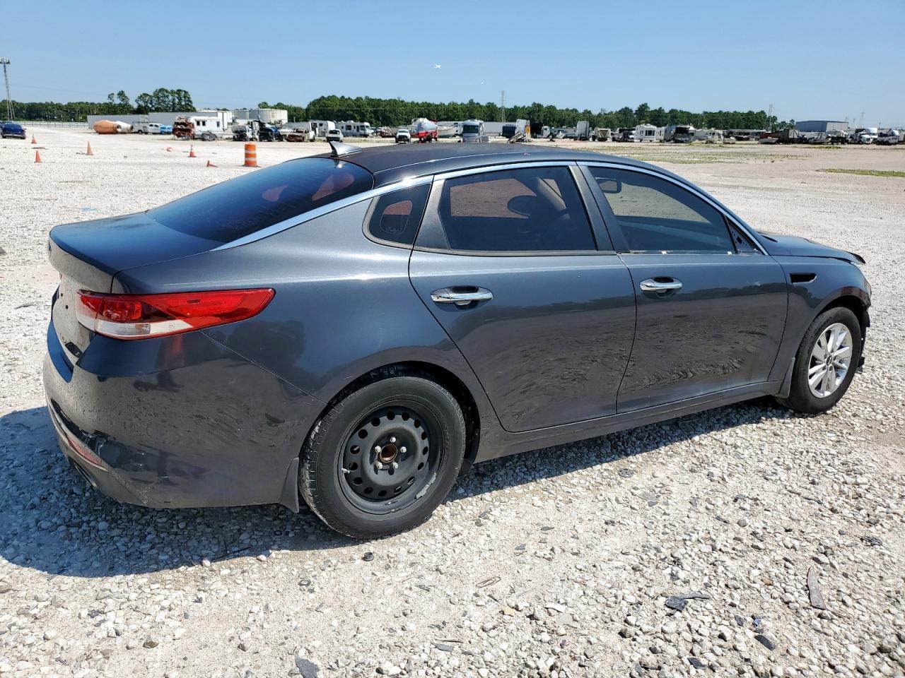 2017 Kia Optima Lx - Фото 3