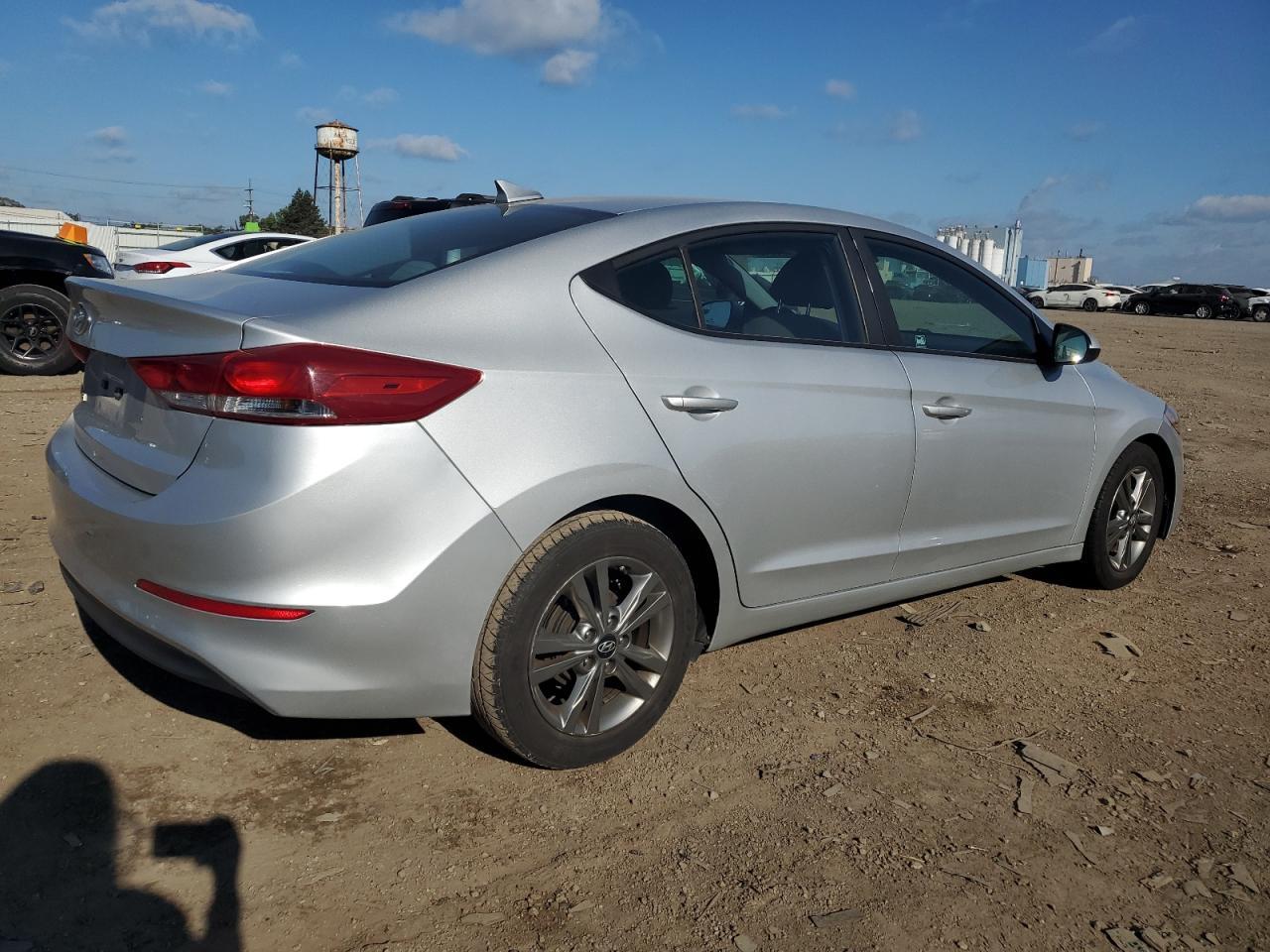 2017 Hyundai Elantra Se - Фото 3