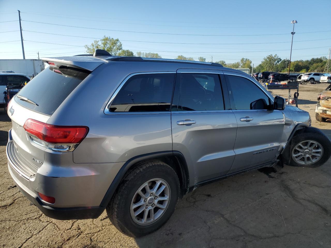 2019 Jeep Grand Cherokee Laredo - Фото 3