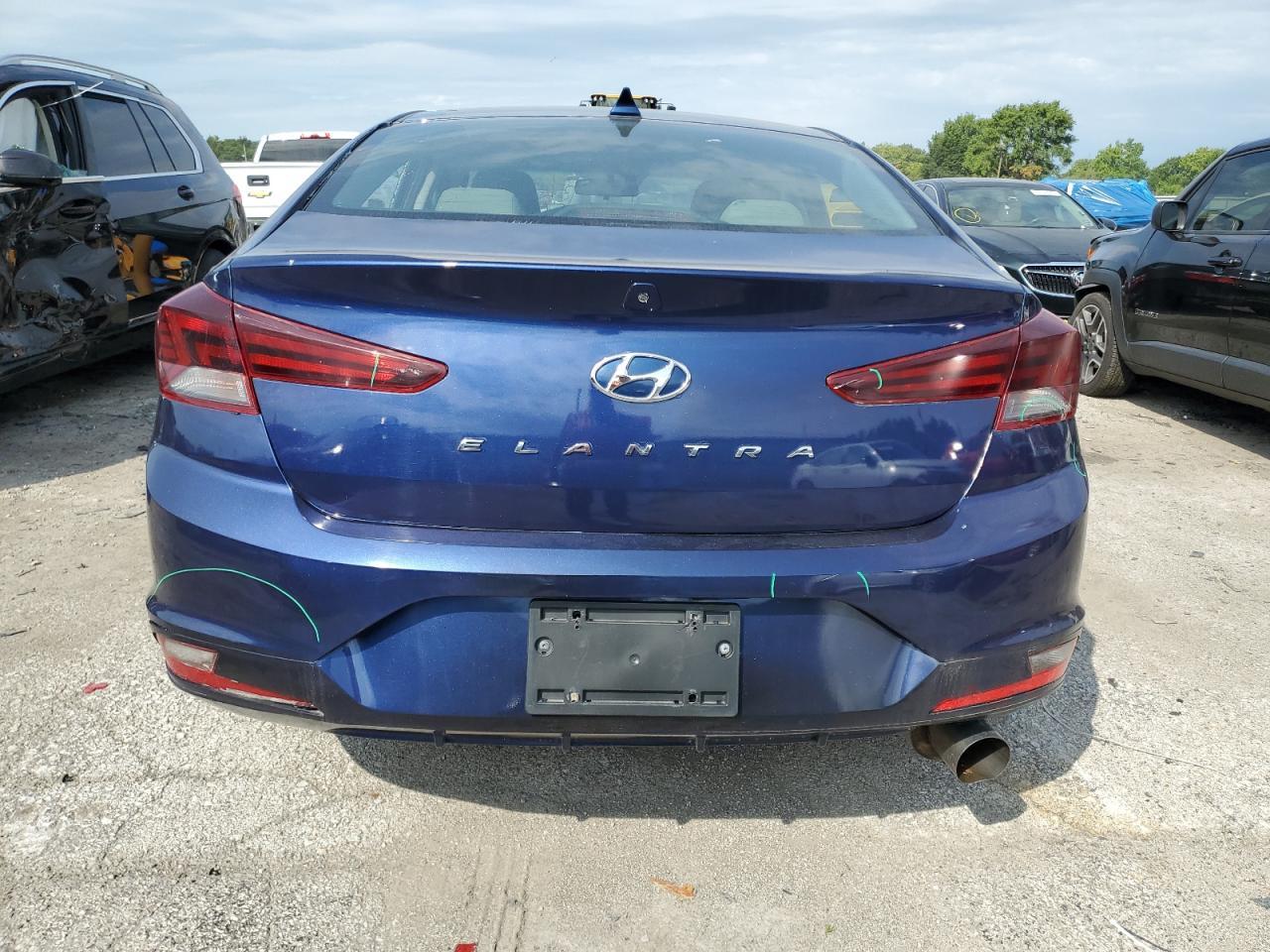 2020 Hyundai Elantra Sel - Фото 6