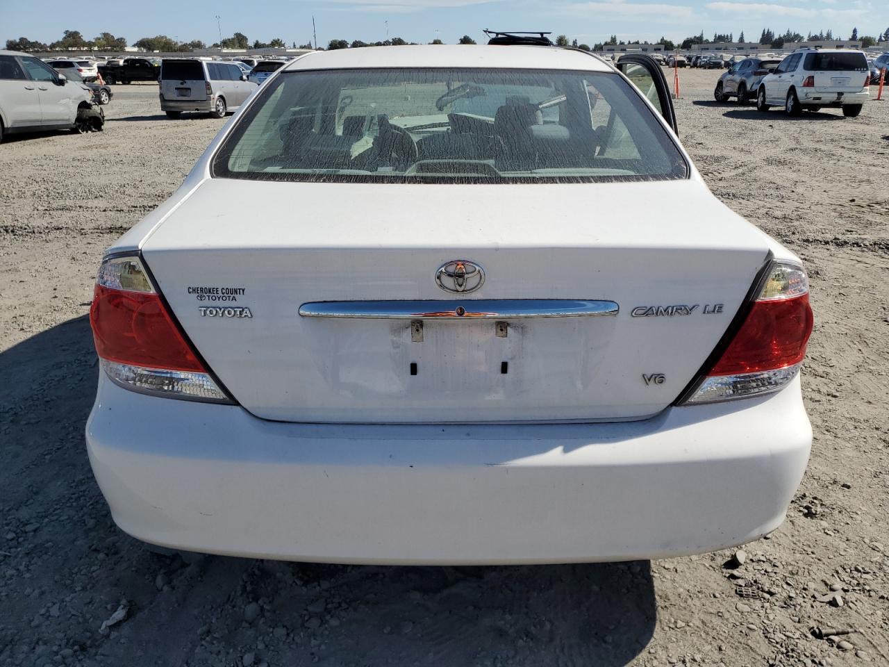 2006 Toyota Camry Le - Image 6