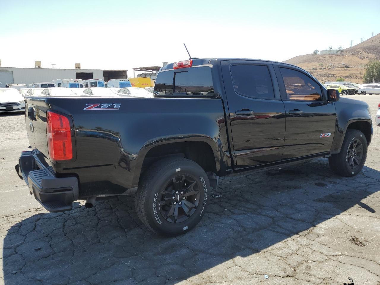 2016 Chevrolet Colorado Z71 - Image 3