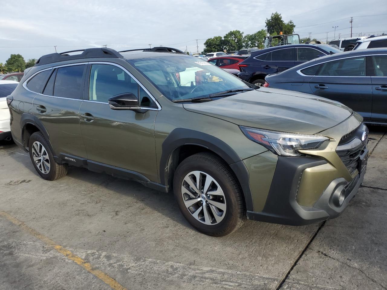 2025 Subaru Outback Premium - Фото 4