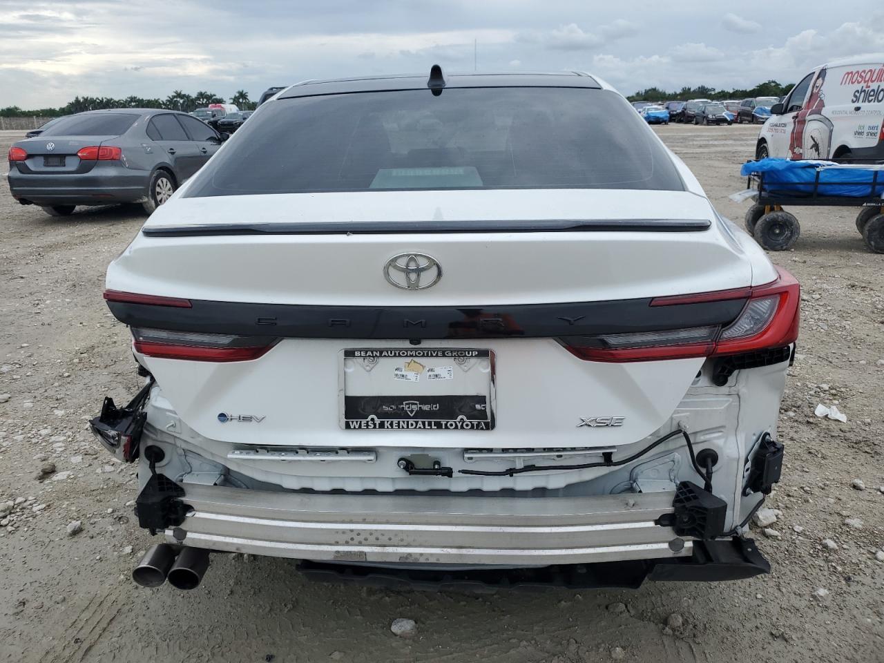 2025 Toyota Camry Xse - Фото 6