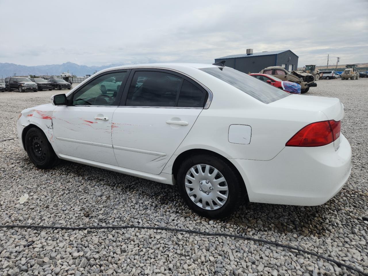 2010 Kia Optima Lx - Фото 2
