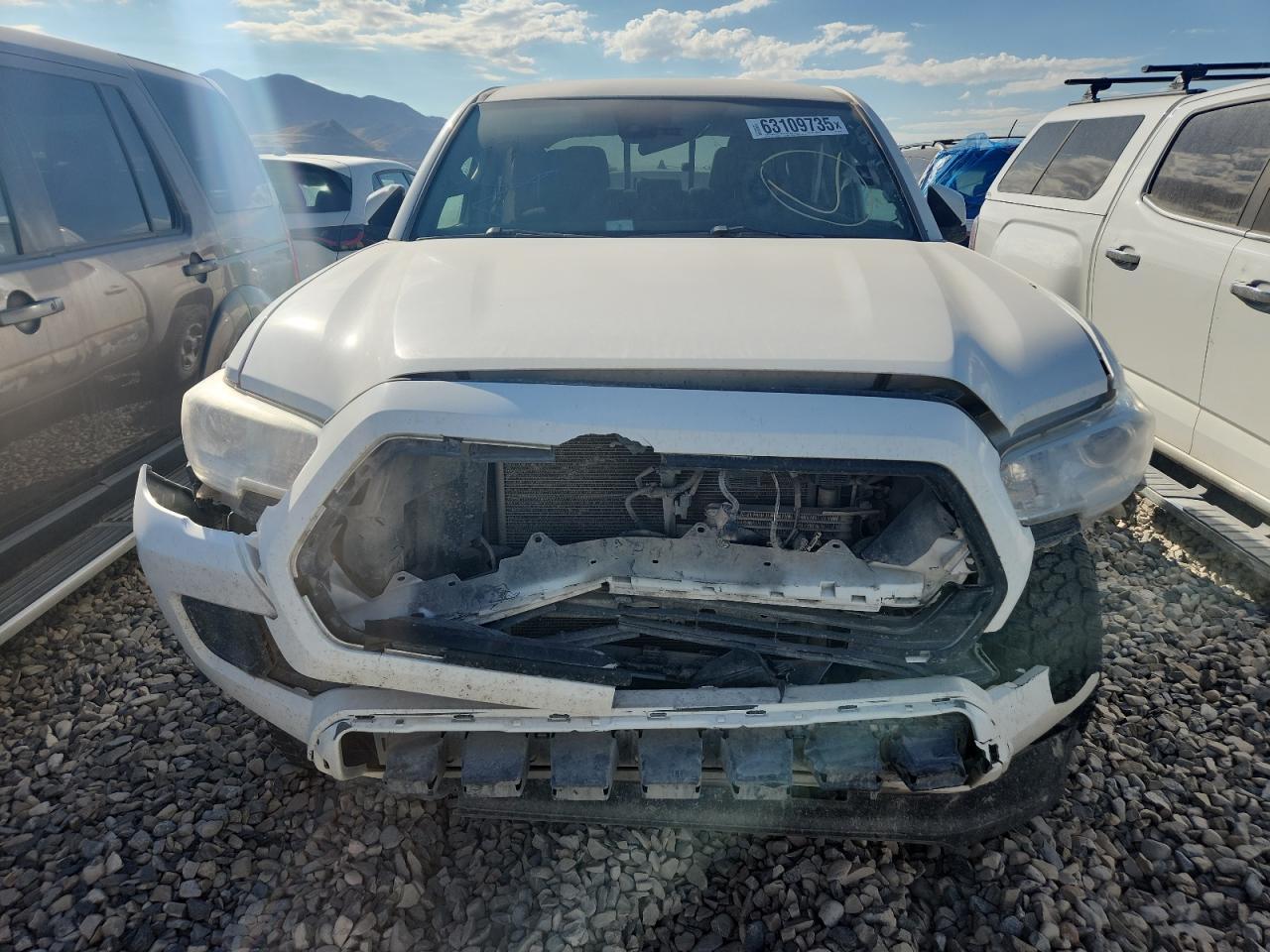 2020 Toyota Tacoma Double Cab - Image 5