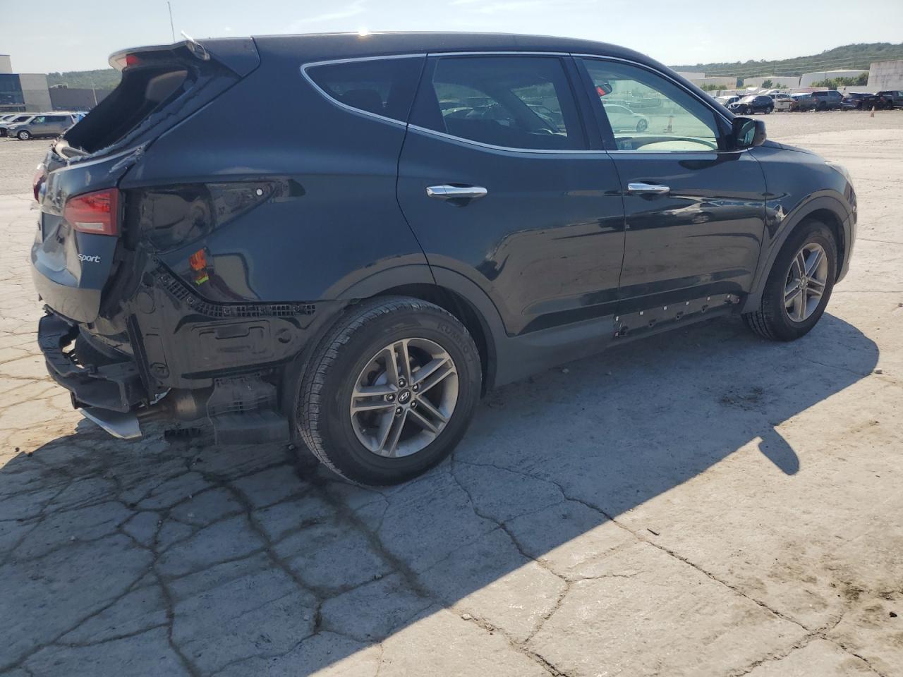 2018 Hyundai Santa Fe Sport - Image 3