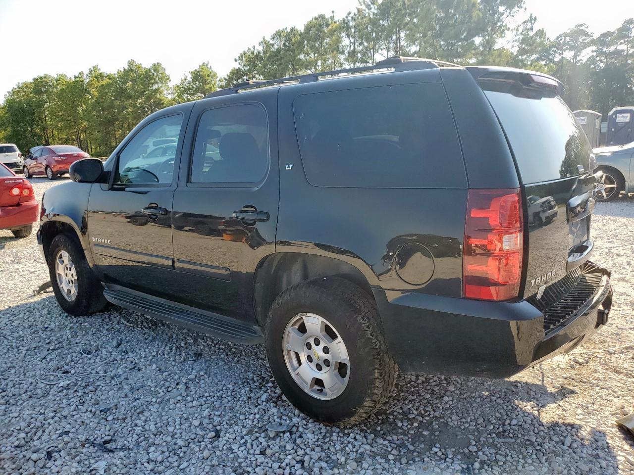 2007 Chevrolet Tahoe C1500 - Фото 2