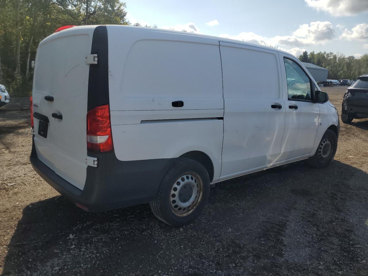 2017 Mercedes-Benz Metris - Image 3