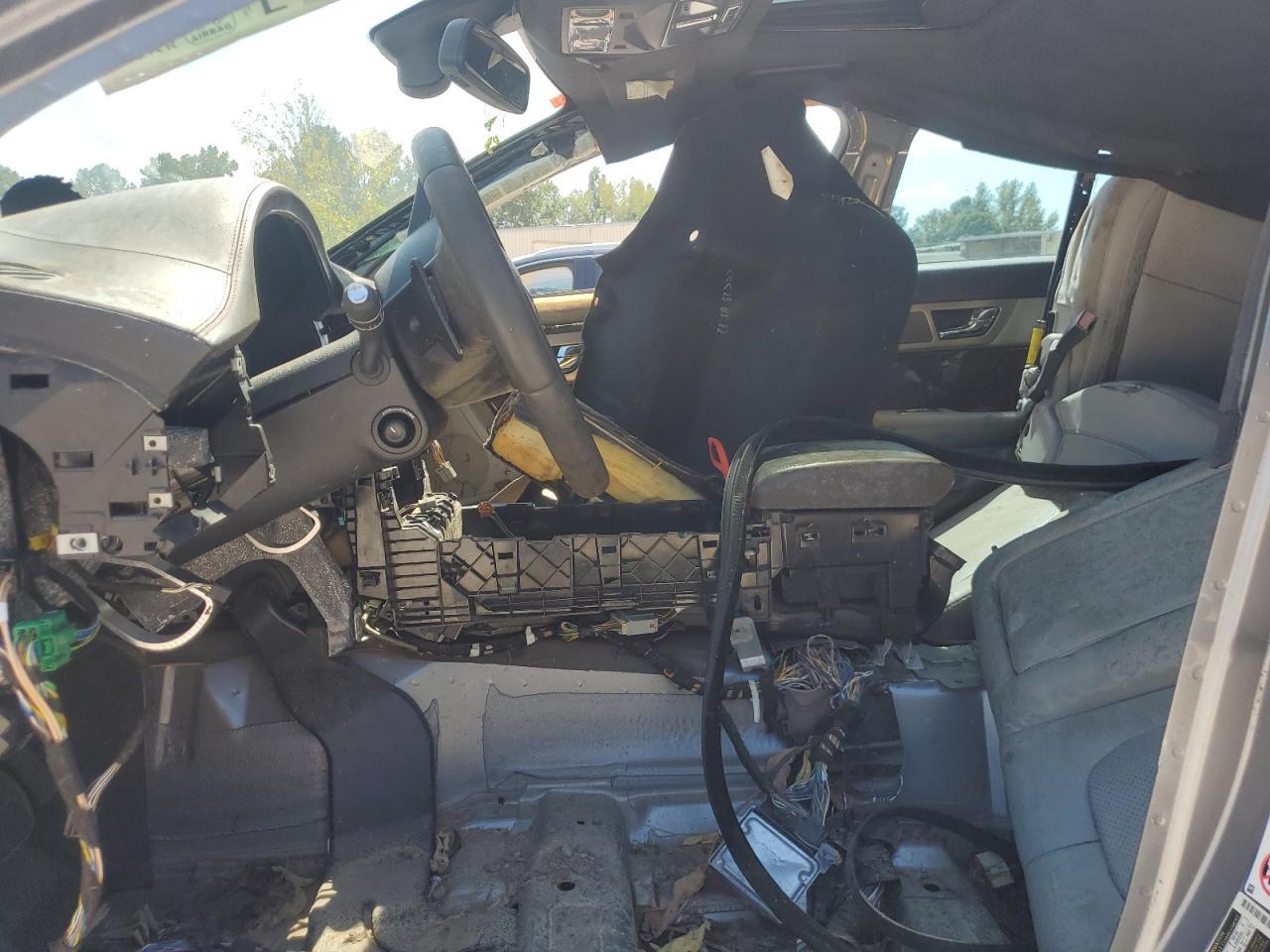 2012 Jaguar Xf Portfolio - Фото 7