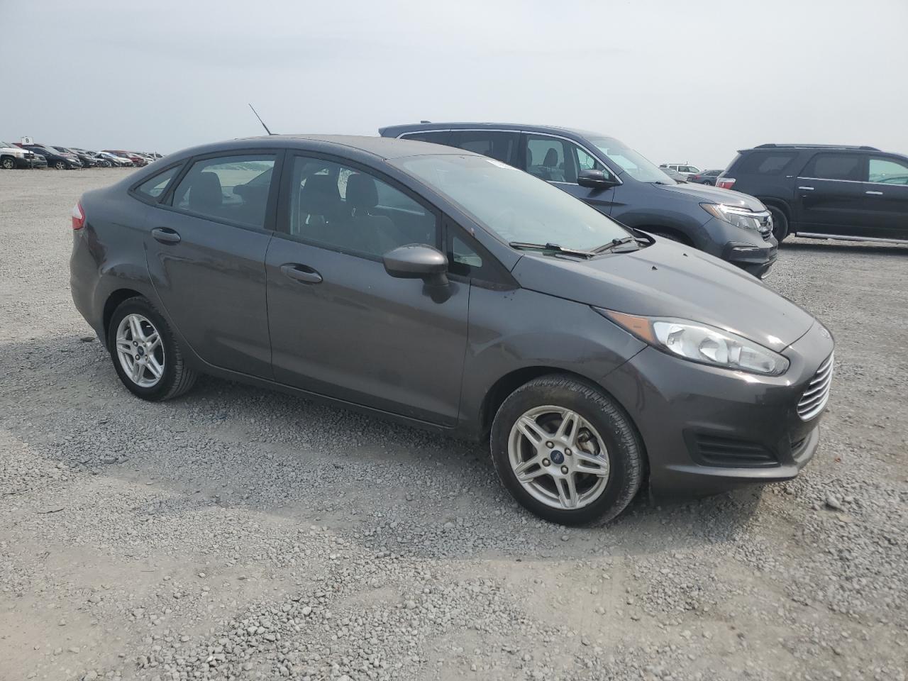 2019 Ford Fiesta Se - Фото 4