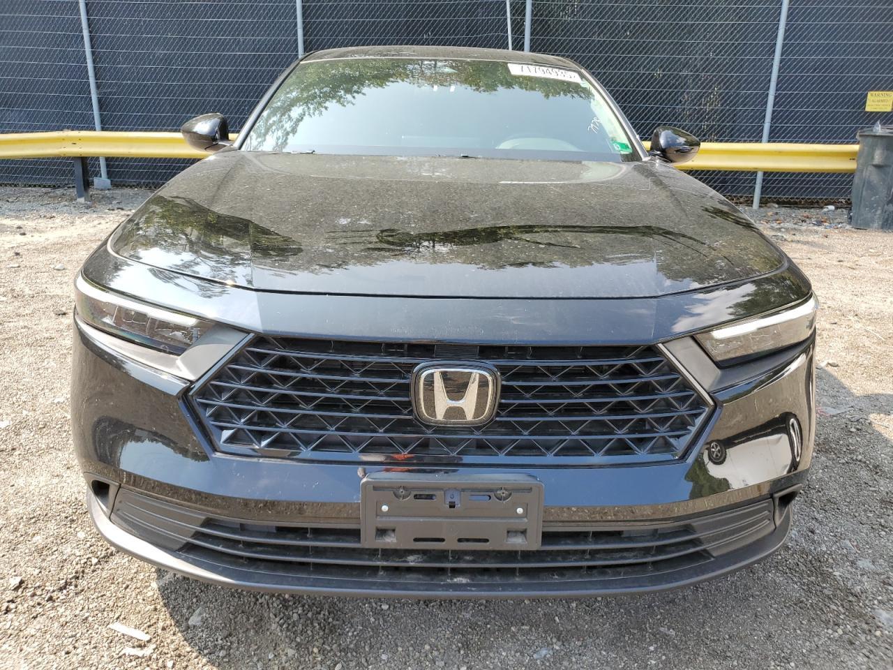 2025 Honda Accord Hybrid Sport - Image 5