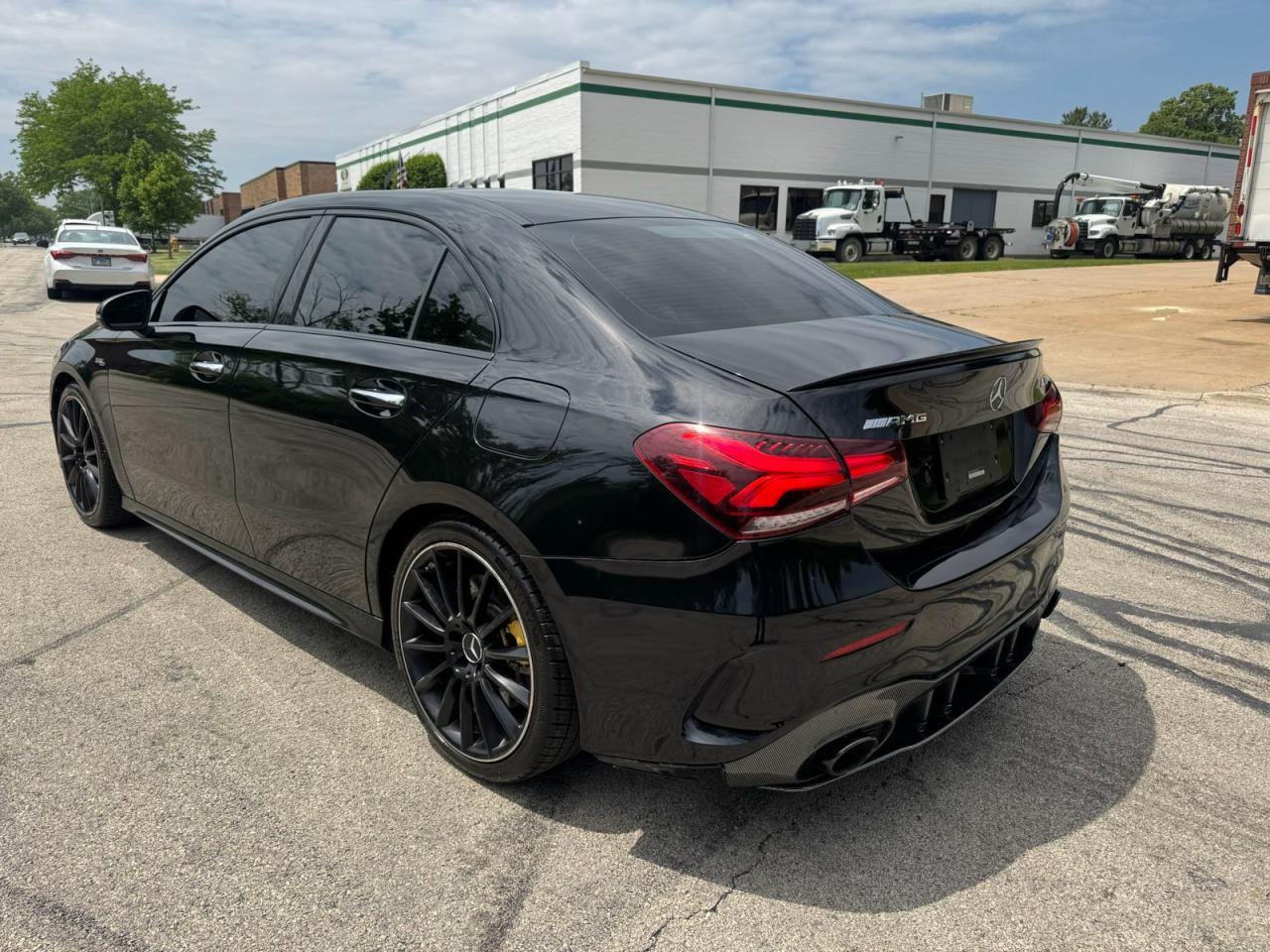 2021 Mercedes-Benz A 35 Amg - Фото 3