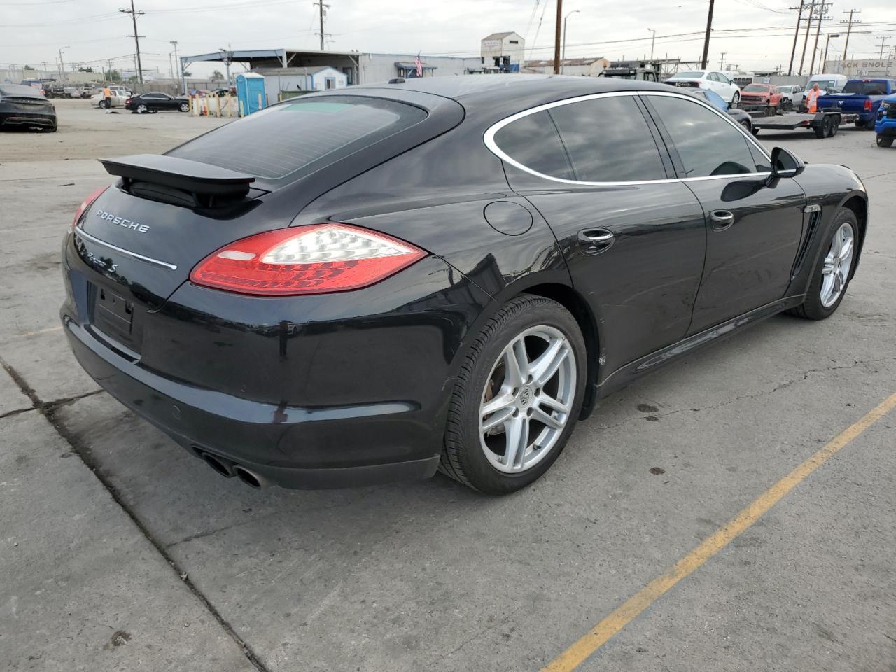 2010 Porsche Panamera S - Фото 3