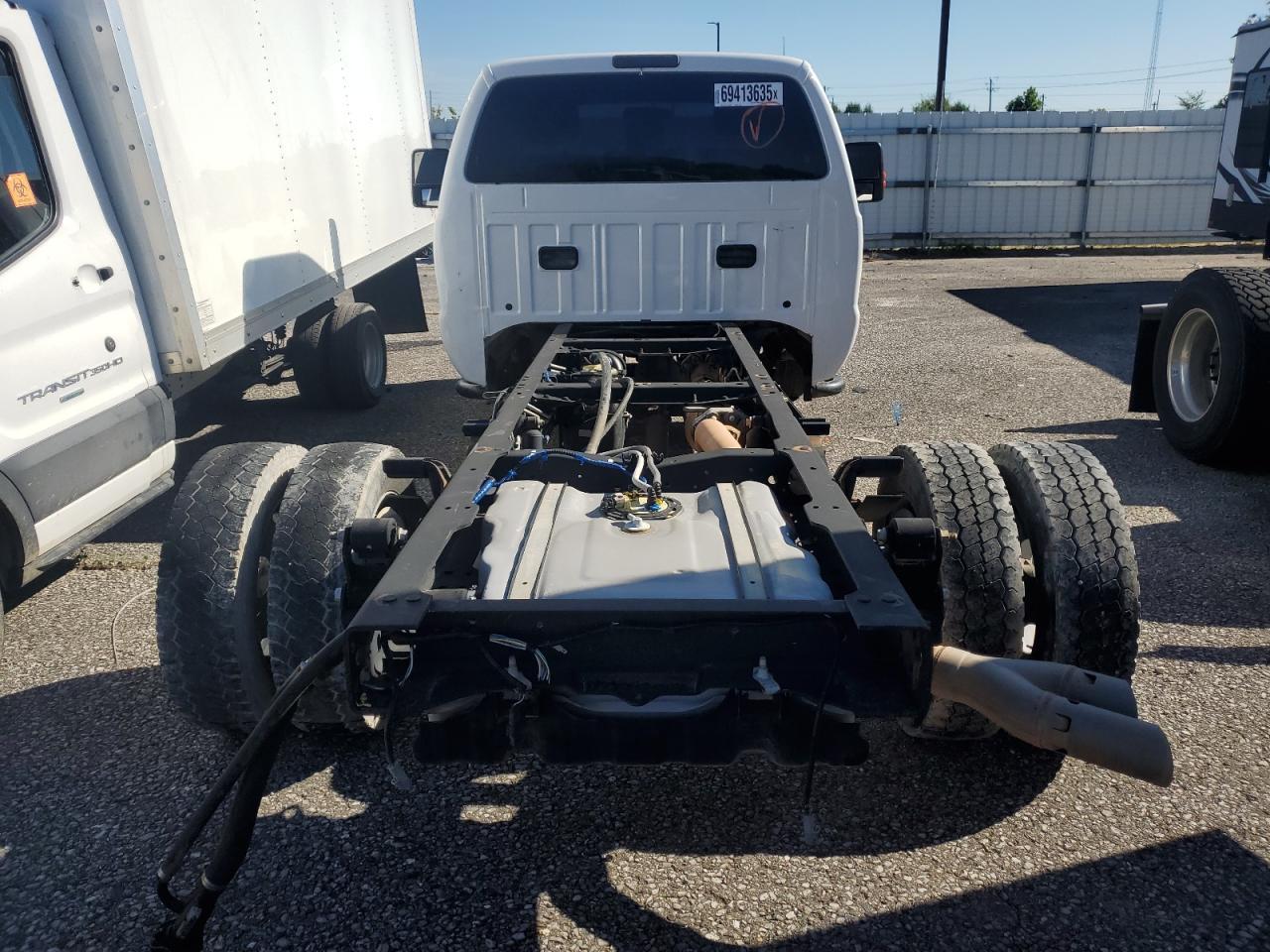 2016 Ford F450 Super Duty - Image 6