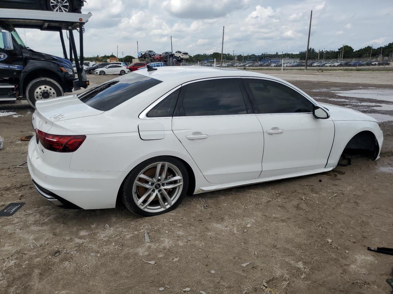 2023 Audi A4 Premium Plus 45 - Image 3