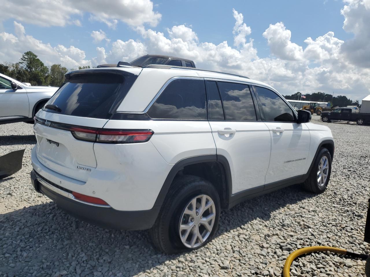 2022 Jeep Grand Cherokee Limited - Фото 3
