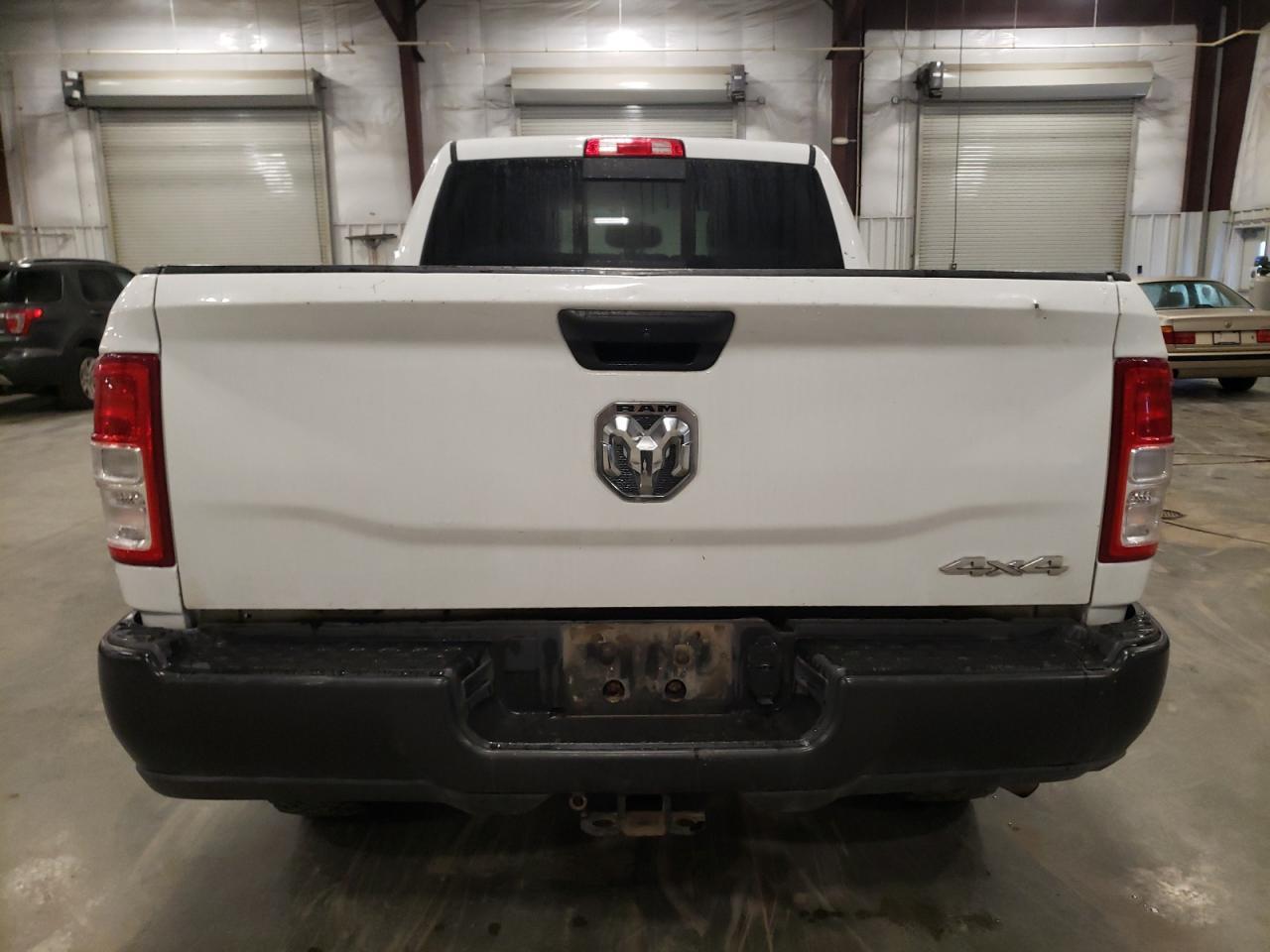 2022 Ram 2500 Tradesman - Фото 6