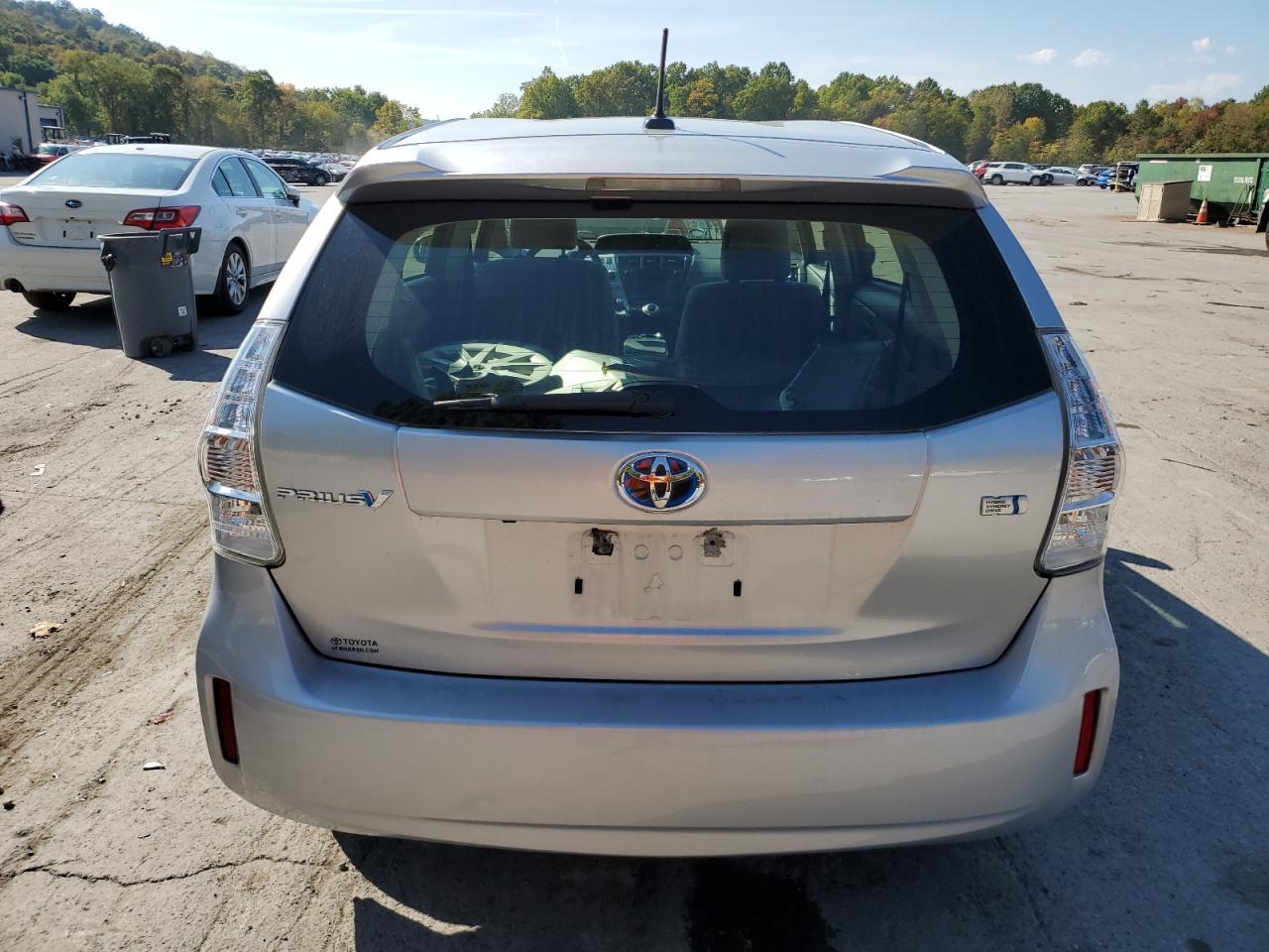 2014 Toyota Prius V - Фото 6