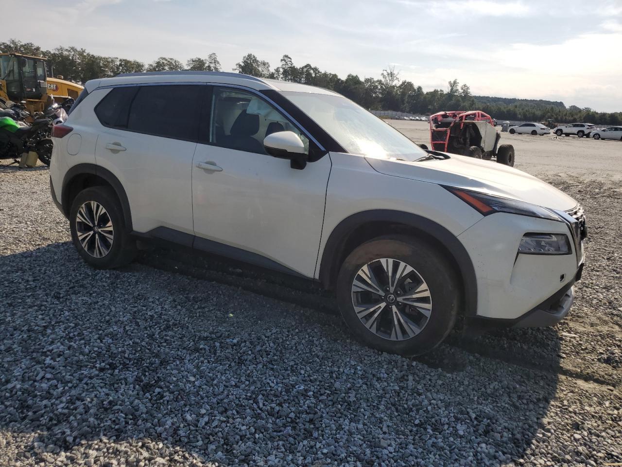 2021 Nissan Rogue Sv - Фото 4