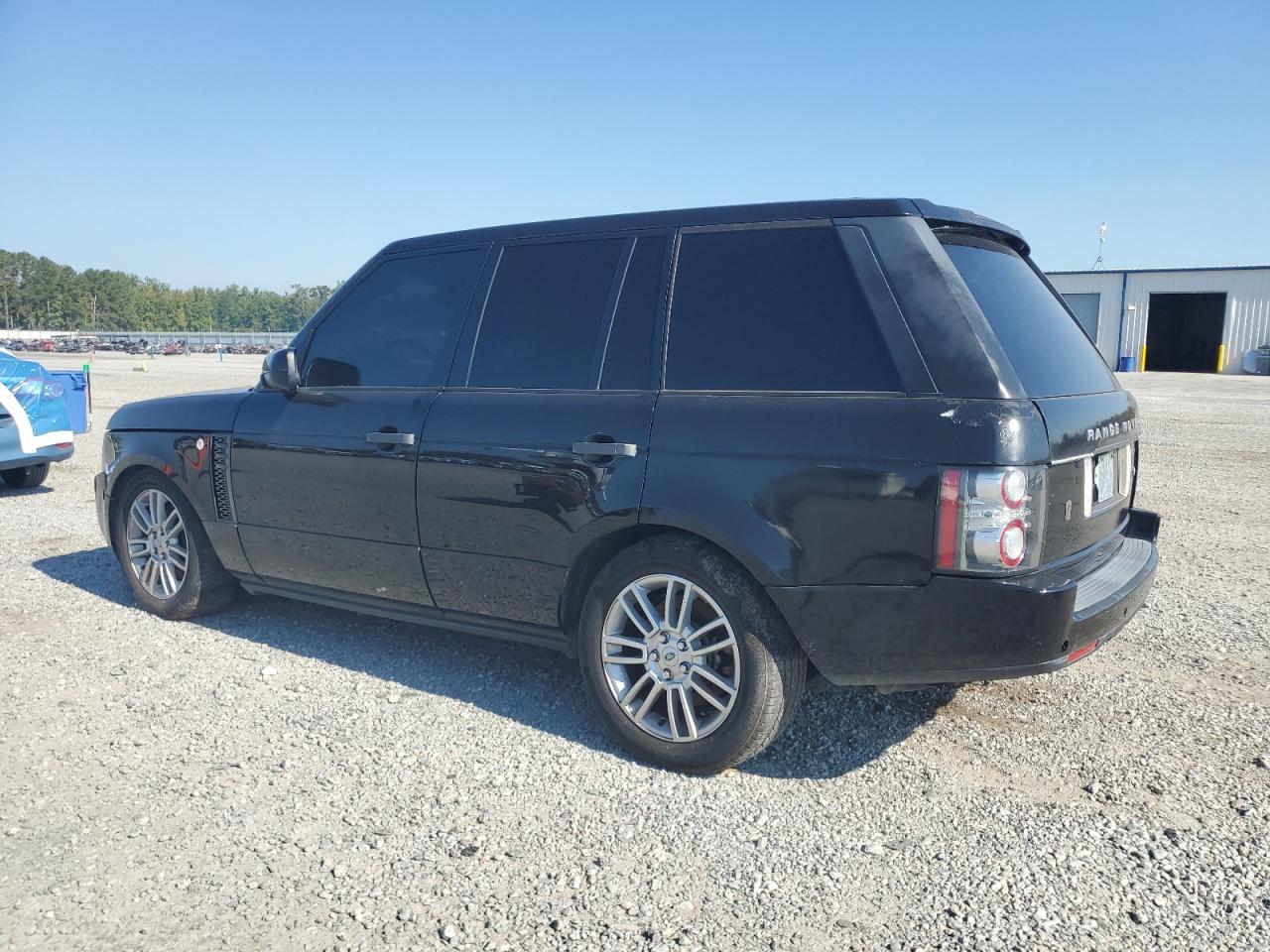 2011 Land Rover Range Rover Hse - Image 2