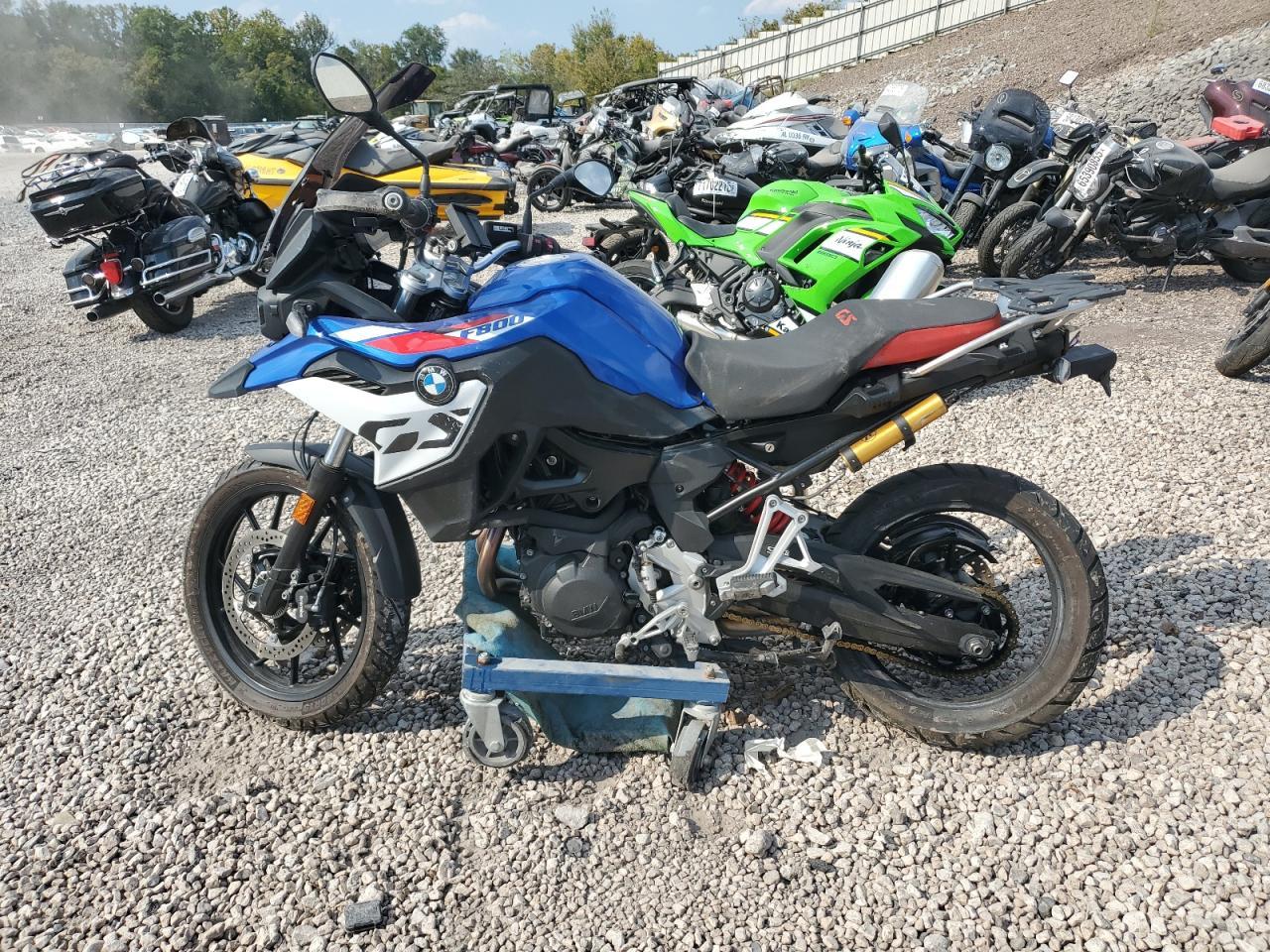 2024 BMW F800 Gs - Image 3