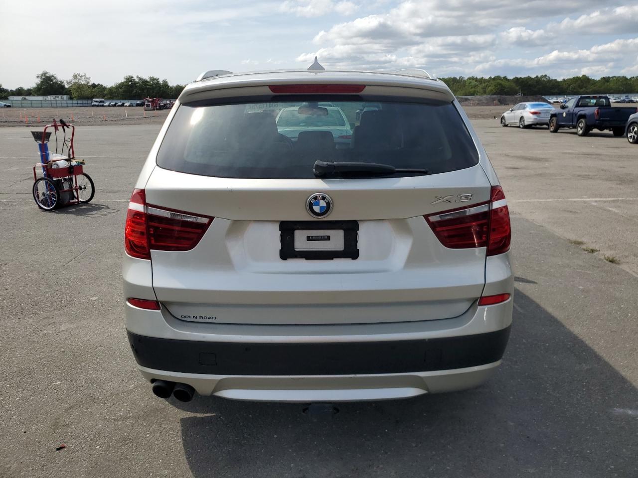 2012 BMW X3 xDrive35I - Image 6