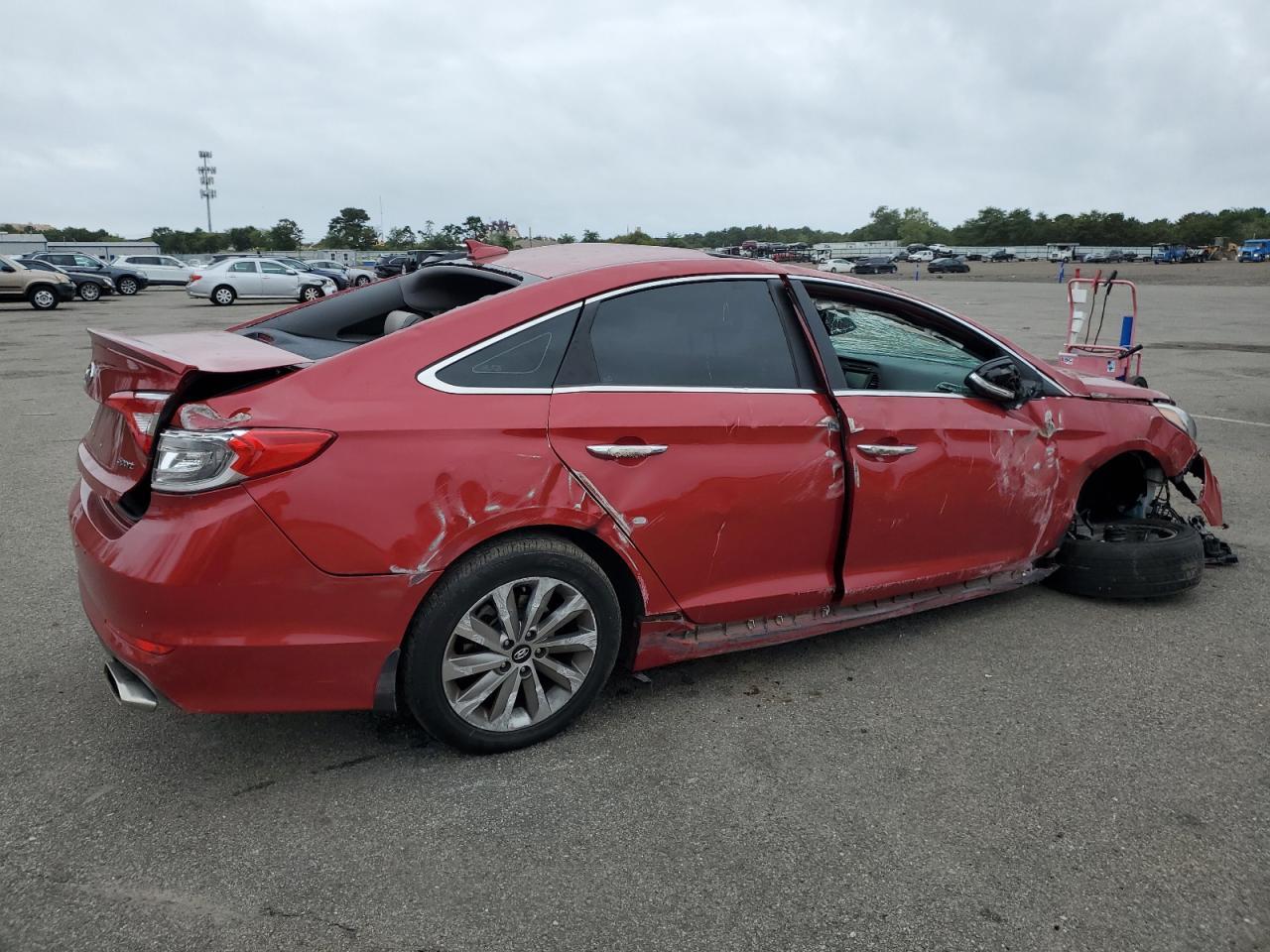2017 Hyundai Sonata Sport - Image 3