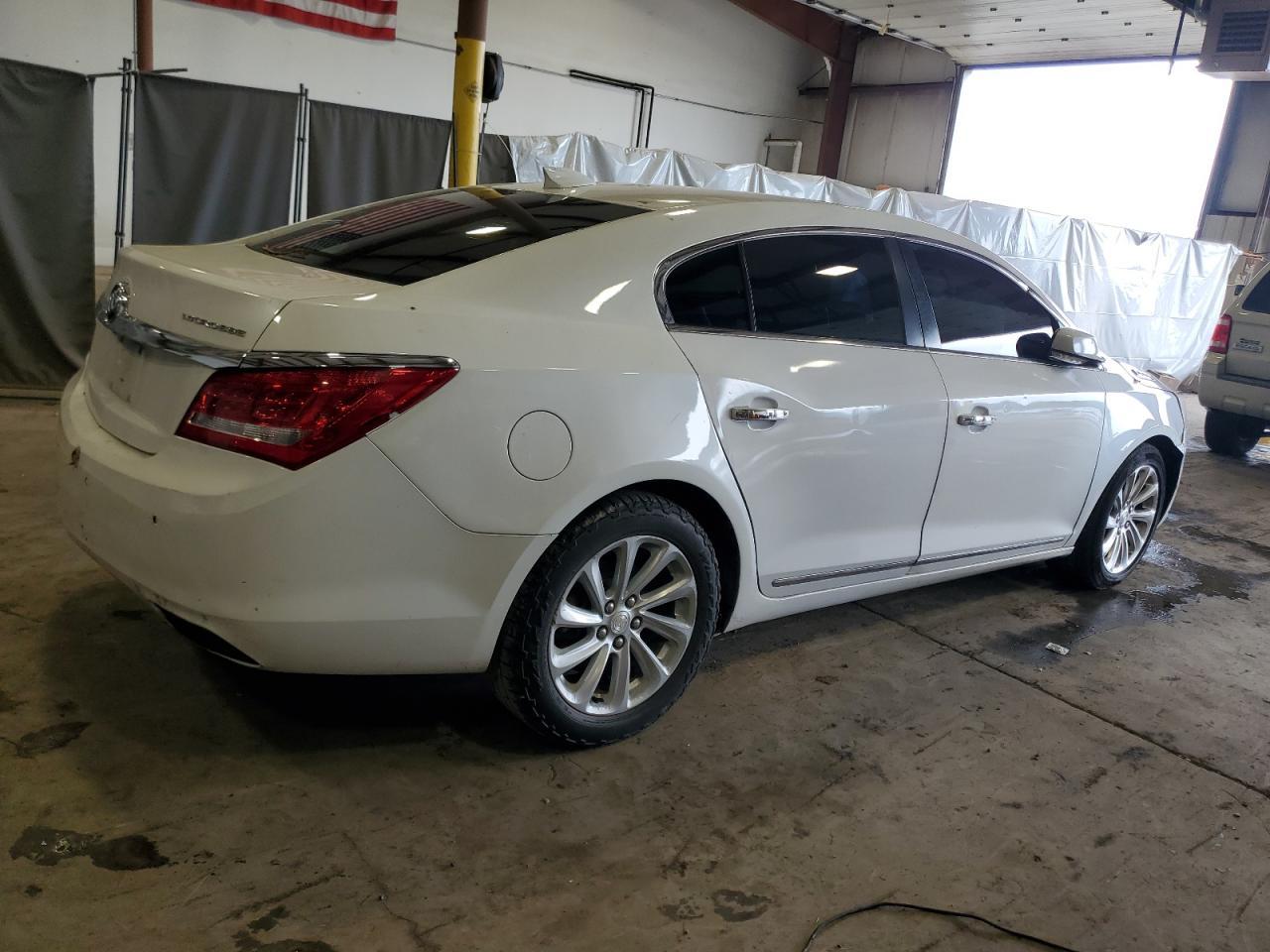 2016 Buick Lacrosse - Фото 3