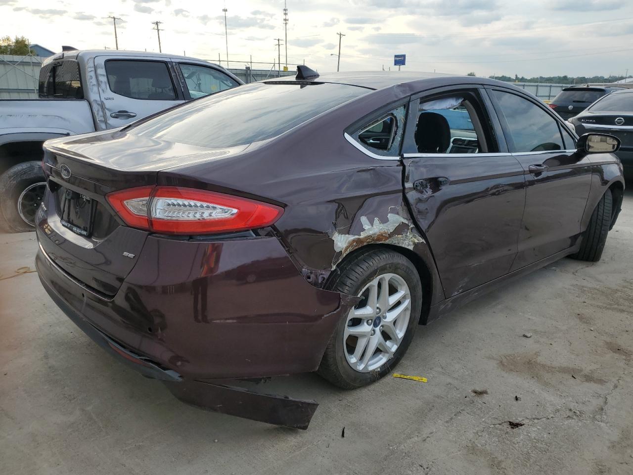 2013 Ford Fusion Se - Фото 3