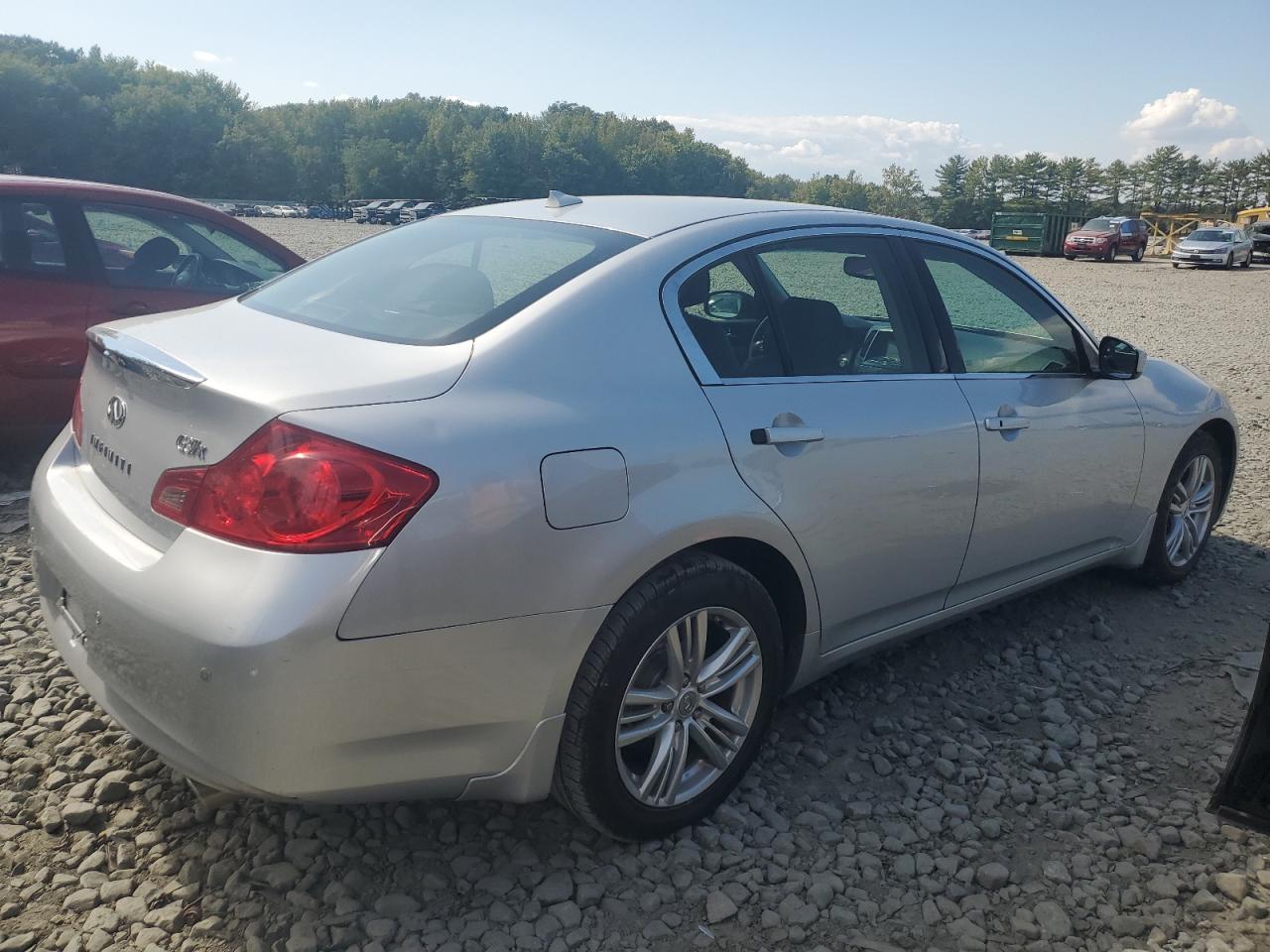 2013 Infiniti G37 - Фото 3