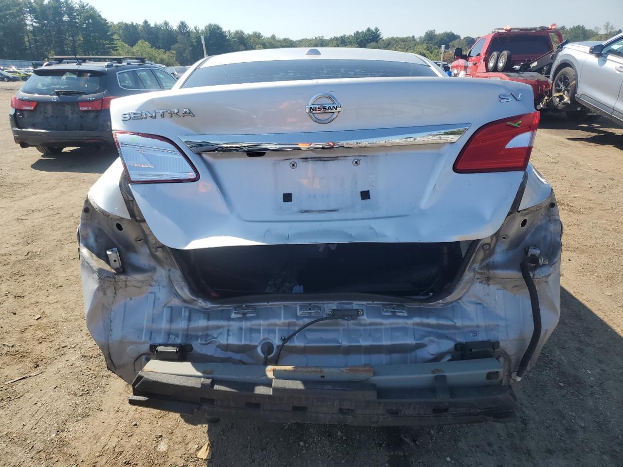 2019 Nissan Sentra S - Image 6