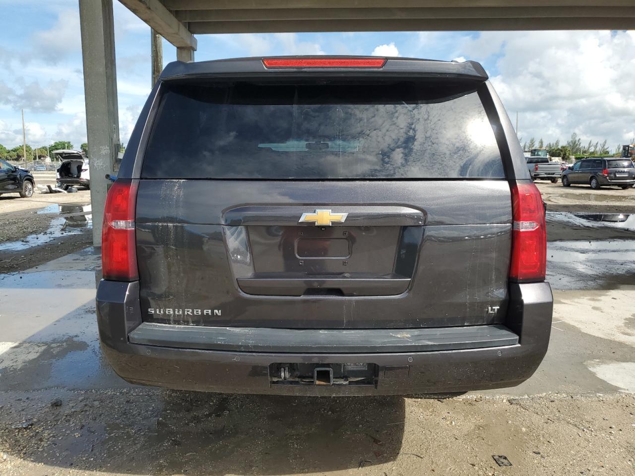 2018 Chevrolet Suburban K1500 Lt - Фото 6