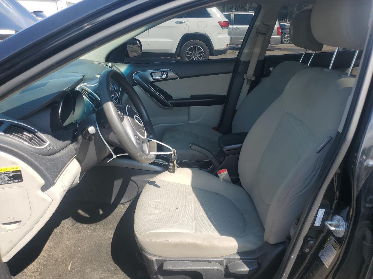 2013 Kia Forte Ex - Image 7