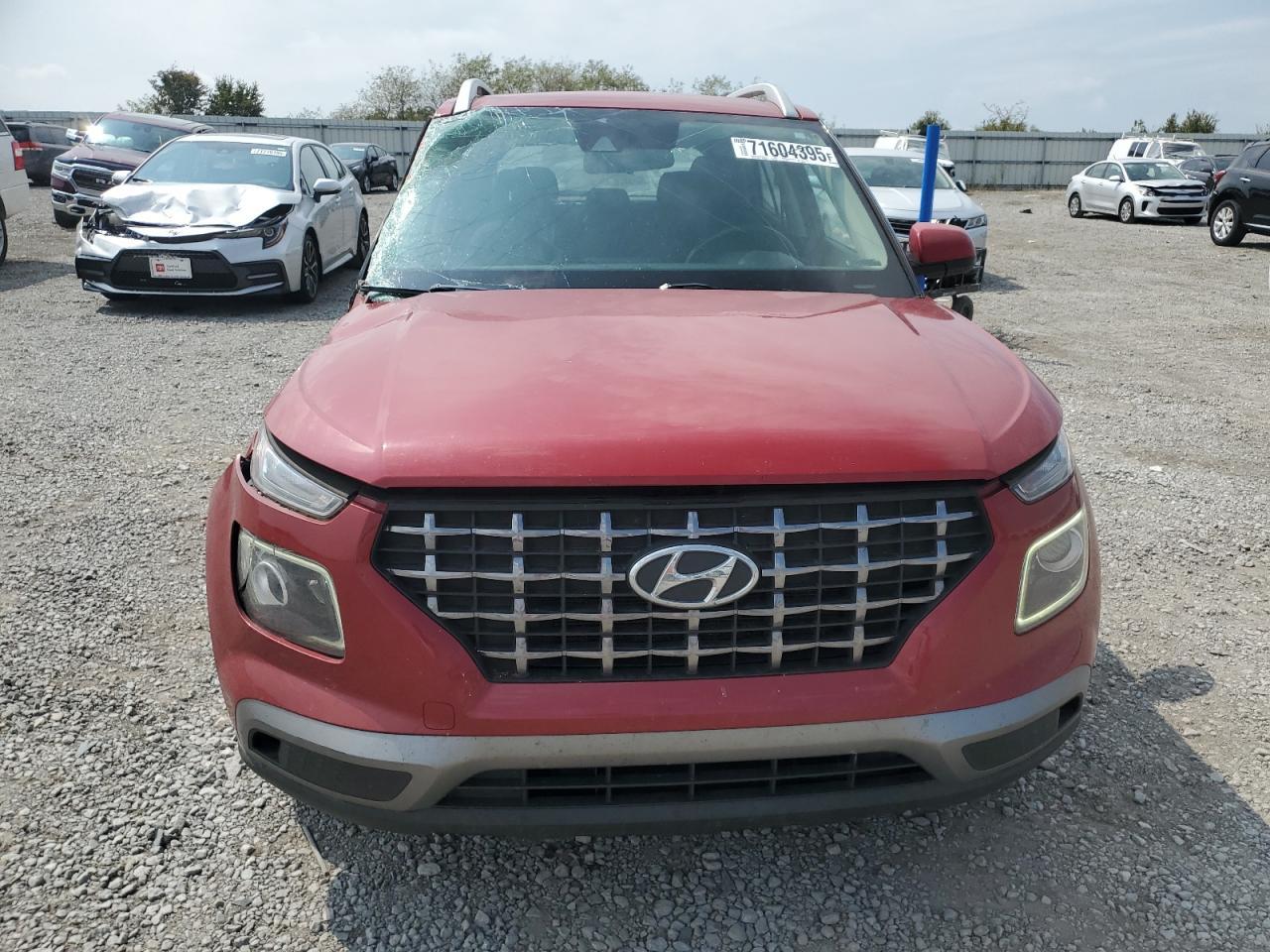 2021 Hyundai Venue Sel - Image 5